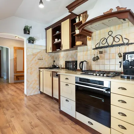 Staly Lad Ul Kotwiczna Apartment